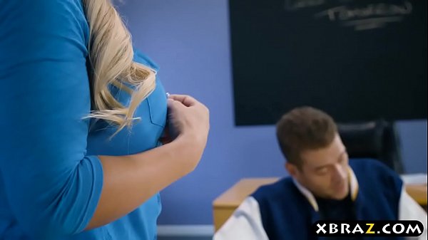 Big Boobs Push